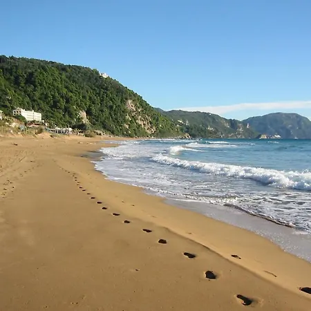 Beachfront House In Corfu Glifada